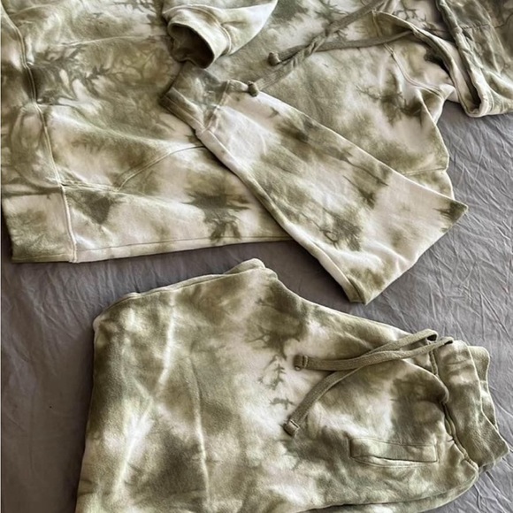 Oversized matching sweatsuit - Picture 3 of 4